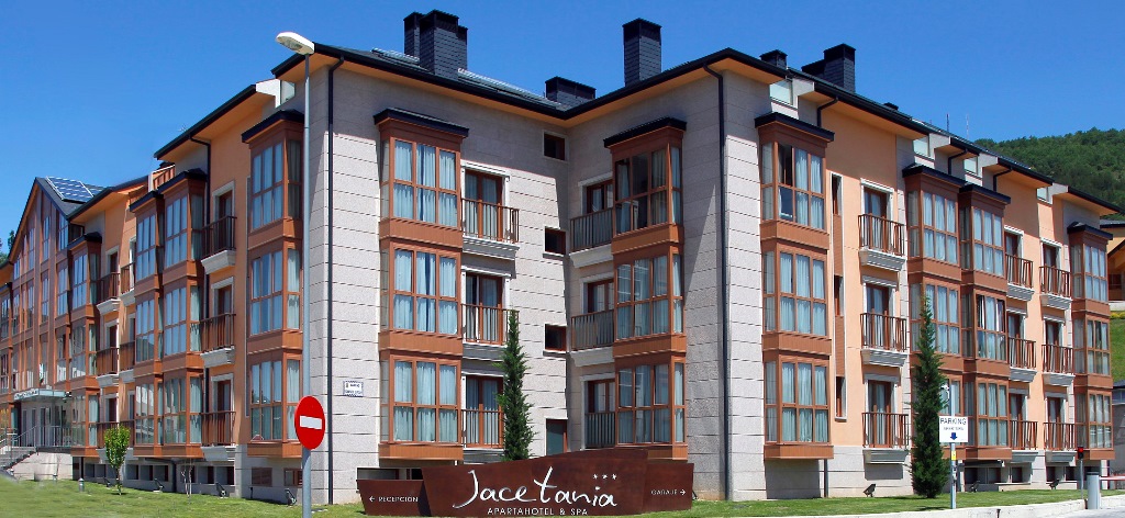 Aparthotel Spa Jacetania